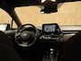 Toyota C-HR 1.8 Hybrid Active Plus - ACHTERUITRIJCAMERA - AIRCO (AUTOMATISCH) - BLUETOOTH TELEFOONVOORBEREIDING - CRUISE CONTROL - EXTRA GETINT GLAS ACHTER - LICHT METALEN VELGEN 17" INCH - VOLLEDIG HOMMEL ONDERHOUDEN!