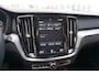 Volvo V60 2.0 B3 163pk Momentum Advantage | Trekhaak Wegklapbaar | Leer | Camera | 19" Velgen
