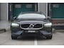 Volvo V60 2.0 B3 163pk Momentum Advantage | Trekhaak Wegklapbaar | Leer | Camera | 19" Velgen