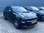 Lynk & Co 01 1.5 Plug-In Hybrid 193kW/262pk DCT7 PANORAMADAK + PILOT ASSIST + SPORTSTOELEN + STOELVERWARMING + BLIS + ADAPT.CRUISE + LANE ASSIST + INFINITY AUDIO + 360 CAMERA + KEYLESS ENTRY&GO + PRIVACY GLASS + PARKSENSOREN + 20" LM-VELGEN!!