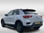 Volkswagen T-Roc 1.5 TSI Sport / Digitaal dashboard / Pano / Leder / Parkeersensoren V+A / Navigatie / Trekhaak / P4