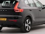 Volvo XC40 Recharge P8 AWD R-Design Pure Electric automaat | Appconnect | Wifi | Spraakbediening | Park Assist voor en achter | Achteruitrij camera | Trekhaak | Verwarmbare voorstoelen | Climatroninc |