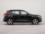 Volvo XC40 Recharge P8 AWD R-Design Pure Electric automaat | Appconnect | Wifi | Spraakbediening | Park Assist voor en achter | Achteruitrij camera | Trekhaak | Verwarmbare voorstoelen | Climatroninc |