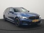BMW 3-Serie Touring 330e Sportline Plug In Hybrid 293pk Dealer O.H. PHEV | Adaptive Cruise | Sfeerverlichting | Apple Carplay | Black Optic | Sportstoelen Verwarmd | Navigatie | Blis | Virtual | DAB |