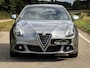 Alfa Romeo Giulietta 1.7 TBi Quadrifoglio Verde | Clima | Cruise | Navi | DAB | Grigio Magnesio | PDC | Sportstoelen |