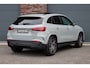 Mercedes-Benz GLA 250 e AMG Line | Panoramadak | Burmester | Distronic | Memory | Trekhaak | Keyless Go | Camera | Sfeerverlichting | Dodehoekassistent |