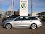 Skoda Octavia Combi 1.0 TSI 110pk Business Edition | Trekhaak | Elektrische achterklep | Getint glas achter | Parkeersensoren | Navigatie |