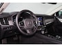 Volvo V90 T6 Recharge AWD Plus Dark - IntelliSafe Assist & Surround - Harman/Kardon audio - 360º Camera - Adaptieve LED koplampen - Verwarmde voorstoelen, stuur & achterbank - Parkeersensoren voor & achter - Elektr. bedienb. voorstoelen met geheugen - Extra getint glas - Elektr. inklapbare trekhaak - 19' LMV