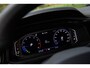 Volkswagen T-Roc 1.5 TSI R-Line Black Edition | Panoramadak, Adaptieve Cruise, IQ-Light
