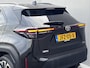 Toyota Yaris Cross 1.5 Hybrid 130 Launch Edition / Fabrieksgarantie tot 05-2027 < 100.000km, tot 10 jaar mogelijk ** / Facelift / Panoramadak / Dealer onderhouden / Stoelverwarming / Adaptieve CC / Navigatie (abbo) / Apple Carplay Android / 18" LM Wielen /
