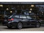 BMW 3-Serie Touring 330e High Executive M-Sport , Adap. cruise, Trekhaak, Stoel/stuurverwarming,