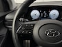Hyundai Bayon 1.0 T-GDI Premium Automaat / Bose Sound / Trekhaak / Navigatie /Apple CarPlay en Android Auto / Stoel en stuur verwarming / Achteruitrijcamera / Dodehoekdetectie /