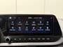 Hyundai Bayon 1.0 T-GDI Premium Automaat / Bose Sound / Trekhaak / Navigatie /Apple CarPlay en Android Auto / Stoel en stuur verwarming / Achteruitrijcamera / Dodehoekdetectie /