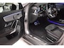 Mercedes-Benz A-klasse 250 e Business Solution AMG Limited MAT GRIJS / ORG.NED / PANORAMADAK / SFEERVERLICHTING / EL.STOELEN
