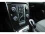Volvo V40 T2 Automaat Polar+ | Parkeersensoren achter | Volvo on Call | Stoelverwarming | Dealeronderhouden | Navigatie | High perfomance audio | Climate control