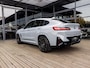 BMW X4 M Competition | BROOKLYN GRAU | SCHUIF/KANTELDAK | HARMAN KARDON AUDIO | STUUR + STOELVERWARMING | STOELMEMORY | 360 CAMERA | 21 INCH | APPLE-CARPLAY | HEAD-UP DISPLAY |