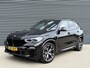 BMW X5 xDrive45e M-Sport Pano/H&K/Massage/360Cam/Softclose 2e Paasdag geopend van 12:00 tot 16:00 uur