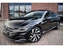 Volkswagen Arteon Shooting Brake 1.4 TSI eHybrid R-Line Pano Trekh ACC Massage DCC 19inch