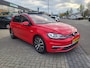 Volkswagen Golf 1.5 TSI Highline | Met o.a. panoramadak, climate control, ergonomische stoelen en stoel- en stuurwielverwarming