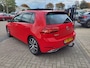 Volkswagen Golf 1.5 TSI Highline | Met o.a. panoramadak, climate control, ergonomische stoelen en stoel- en stuurwielverwarming