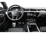 Audi Q8 e-tron Sportback 50 quattro S-Line BlackLine 95 kWh Luchtvering Carplay RS-Stoelen