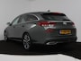 Hyundai i30 Wagon 1.5 T-GDi MHEV Premium | Apple Carplay / Android Auto (Navigatie) | Trekhaak | Adaptieve Cruise Control | Stoelverwarming / ventilatie |