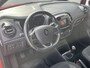 Renault Captur TCe 90 Dynamique / Cruise Control / Navigatie / Climate Control / Parkeersensoren Achter / Keyless Entry en Start / Bluetooth / Radio /