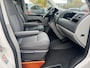 Volkswagen Transporter Kombi 2.0 TDI DSG Automaat L1H1 BTW en BPM vrij Airco Cruise control Trekhaak PDC 1e eigenaar Euro 5 Combi Personenbus Passenger Groepsvervoer Taxi