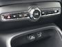 Volvo XC40 1.5 T5 Twin Engine Momentum Pro Automaat | Rijklaar incl 12 mnd Bovag | Roofrails Automatisch dimmende spiegels Carplay