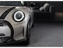 MINI Cooper Mini 1.5 Camden / 5 Deurs / Head Up / Camera / Leder / Open Panoramadak / Led / Pdc / 17 Inch
