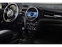 MINI Cooper Mini 1.5 Camden / 5 Deurs / Head Up / Camera / Leder / Open Panoramadak / Led / Pdc / 17 Inch
