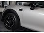 MINI Cooper Mini 1.5 Camden / 5 Deurs / Head Up / Camera / Leder / Open Panoramadak / Led / Pdc / 17 Inch
