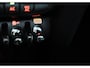 MINI Cooper Mini 1.5 Camden / 5 Deurs / Head Up / Camera / Leder / Open Panoramadak / Led / Pdc / 17 Inch