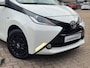 Toyota Aygo 1.0 VVT-i x-play SPECIAL ED AIRCO CAMERA GR.SCHERM MF STUUR 98DKM