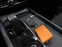 Volvo XC60 2.0 T6 Plug-in hybrid AWD Inscription Expression Panoramadak 360 Camera Head Up Display Trekhaak Navi Carplay Adaptive Cruise+Pilot Assist PDC VA 19" LM Velgen