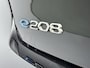 Peugeot e-208 EV Active Pack 50 kWh | Climate control | Keyless start | Navigatie | Cruise control |