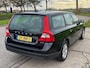 Volvo V70 2.4D Limited Edition Automaat ECC Audio/CD Navigatie ESP LMV 16" PDC TCS Cruisecontrol Leder Dealeronderhoud Nieuwe Apk!