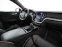 Volvo V60 2.0 T8 Recharge AWD R-Design | Panoramadak | Trekhaak | Camera | Zondag Open!