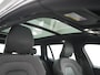 Volvo V60 2.0 T8 Recharge AWD R-Design | Panoramadak | Trekhaak | Camera | Zondag Open!