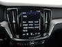 Volvo V60 2.0 T8 Recharge AWD R-Design | Panoramadak | Trekhaak | Camera | Zondag Open!