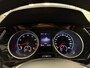 Volkswagen Touran 1.2 TSI Highline R-Line * 1e Eig / 48.169 km + NAP / Camera / Trekhaak / NL Auto *