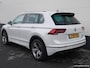 Volkswagen Tiguan 1.4 TSI 4Motion DSG Highline Business R-Line | Panoramadak | Full LED | Trekhaak
