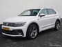 Volkswagen Tiguan 1.4 TSI 4Motion DSG Highline Business R-Line | Panoramadak | Full LED | Trekhaak