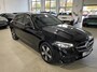 Mercedes-Benz C-klasse Estate 300e T AVANTGARDE ** LED, MBUX+, PANORAMA, TREKH, WINTER- & SPIEGEL-PACK, KEYLESS ** 1e EIG - UNFALLFREI ** ** INFORMEER OOK NAAR ONZE AANTREKKELIJKE FINANCIAL-LEASE TARIEVEN **