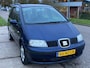 SEAT Alhambra 2.0 Stella 7 Persoons! ECC Audio/CD Electric pakket LMV 16" Cruisecontrol Dealeronderhoud 114839 km's NAP! Nw Apk!