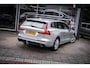 Volvo V60 2.0 B3 Momentum Business|Trekh|LED|Adaptive Cruise|Digital Dash|Apple Carplay|