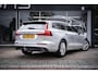 Volvo V60 2.0 B3 Momentum Business|Trekh|LED|Adaptive Cruise|Digital Dash|Apple Carplay|