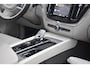 Volvo XC60 T8 455pk AWD Ultra Bright | Trekhaak | Luchtvering | Massage | B
