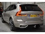 Volvo XC60 T8 455PK AWD Ultra Dark | Luchtvering | 22'' | Bowers&Wilkins