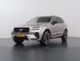 Volvo XC60 2.0 T6 Plug-in hybrid AWD Ultimate Dark | Trekhaak | Schuifdak | Harman Kardon | 360 camera | Head-up | Stoelverwarming voor & achter | Keyless Go |